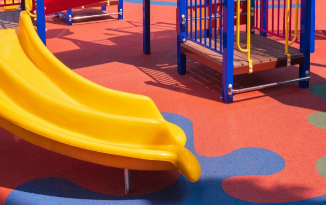 suelos-para-parques-infantiles